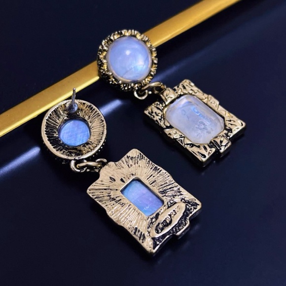 Retro earrings - Picture 4 of 5